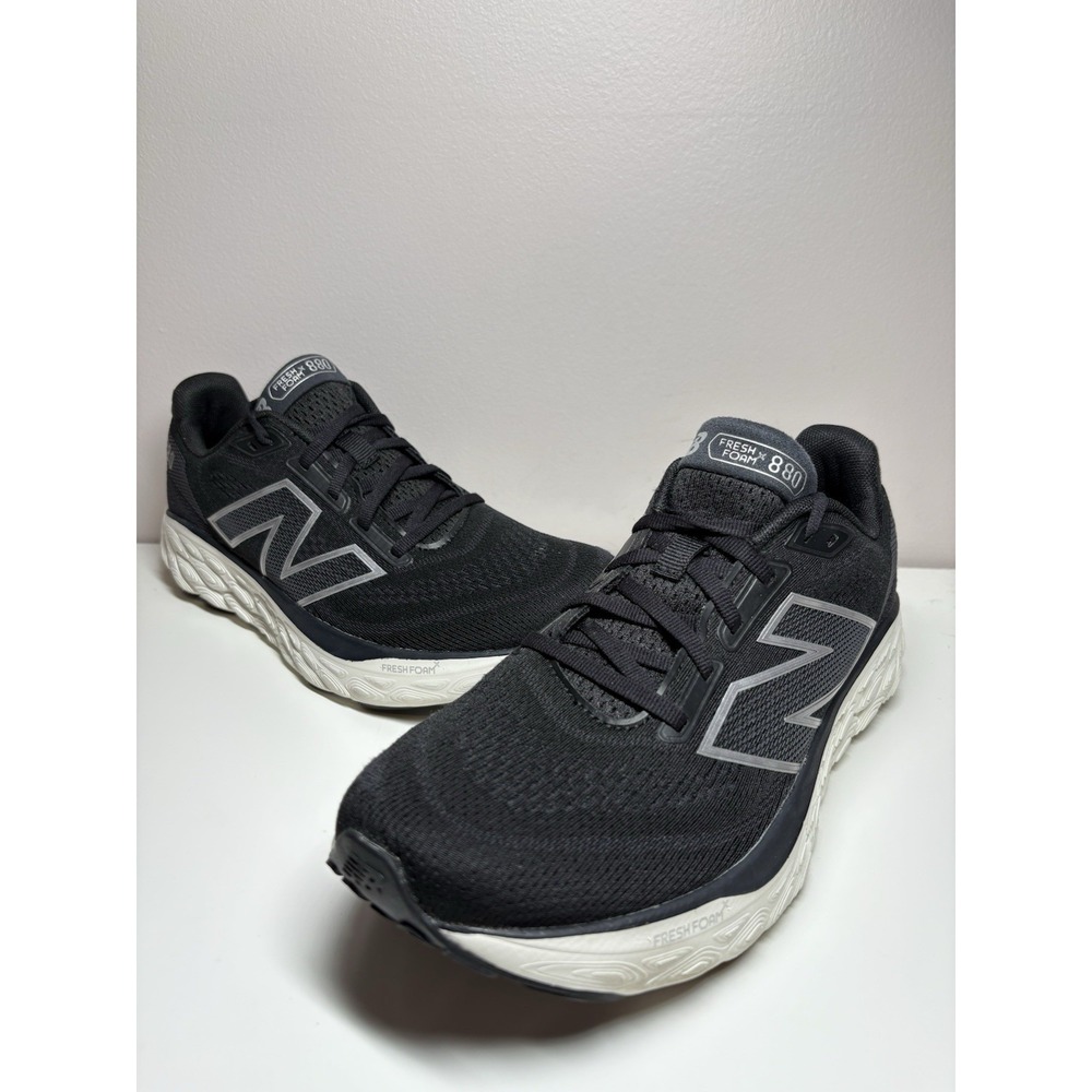 New Balance Fresh Foam X 880V14 Women's Black Sneaker Shoes Narrow AA Size 10.5